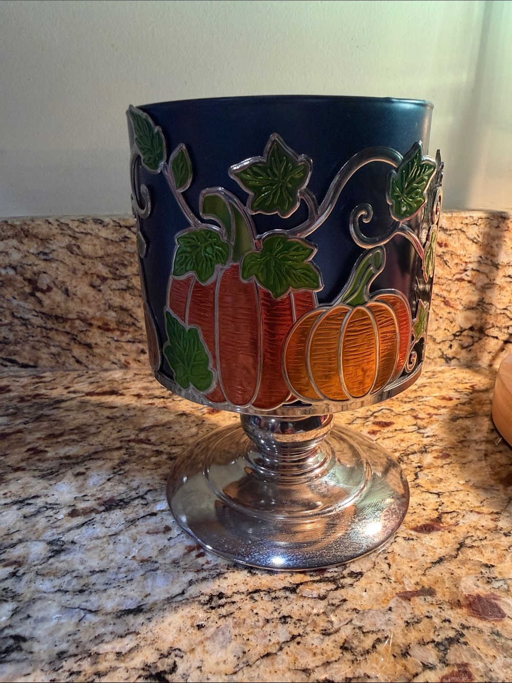 Bath & Body Works  Pumpkin  Pedestal candle holder for a 3wick candle